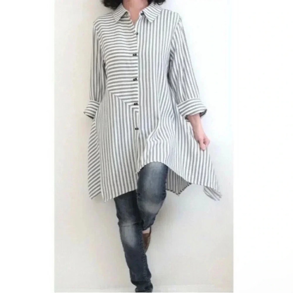 Soft Surroundings Women's Asymmetrical 3/4 Sleeve Striped Top Size PXS GUC - Picture 2 of 12